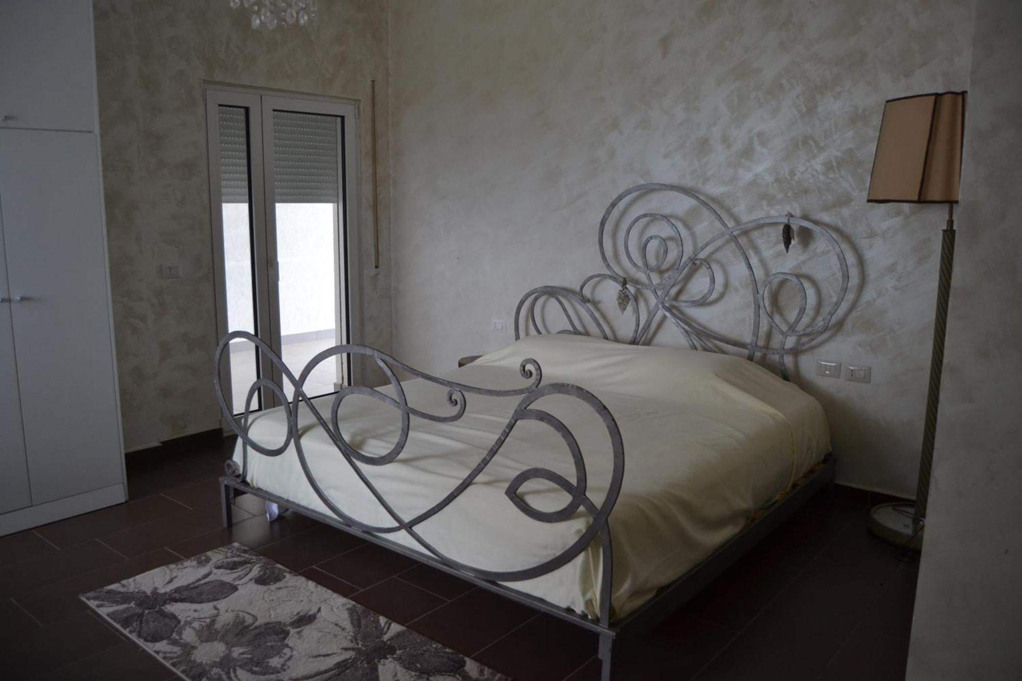 Kodra E Godenve Hotel Vile-Ballaj Exterior photo